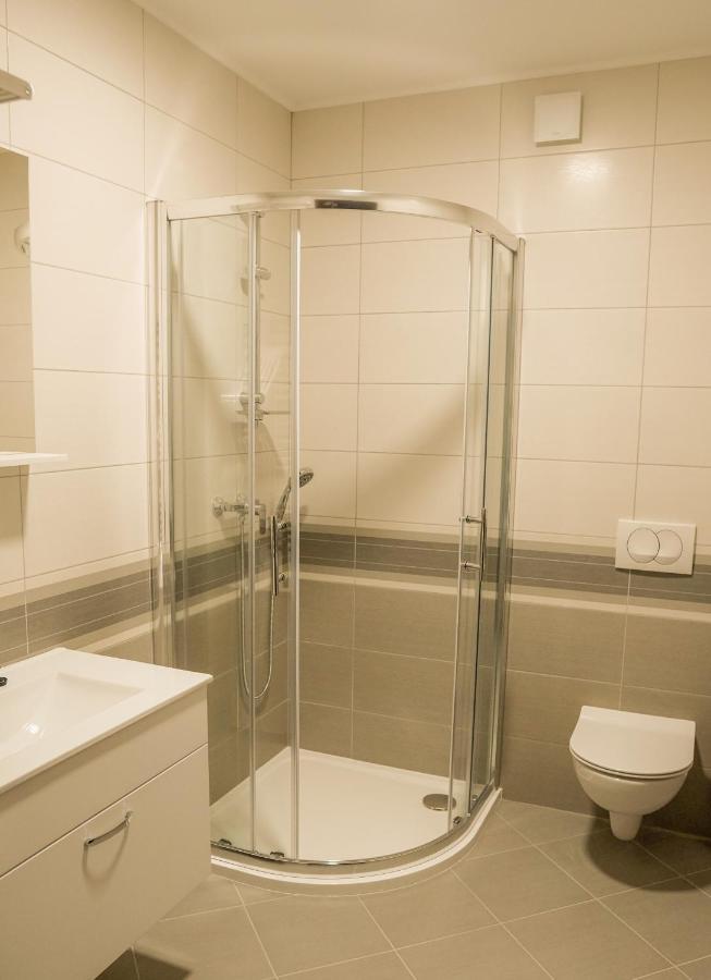 Bed and Breakfast Industrial Belisce Экстерьер фото